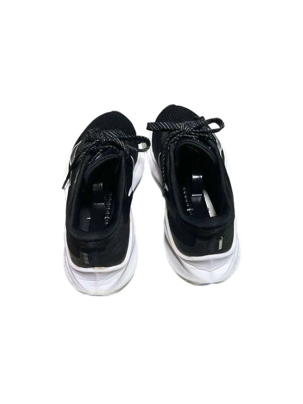 Women’s NIKE Zoom Winflo Black Active Sneakers